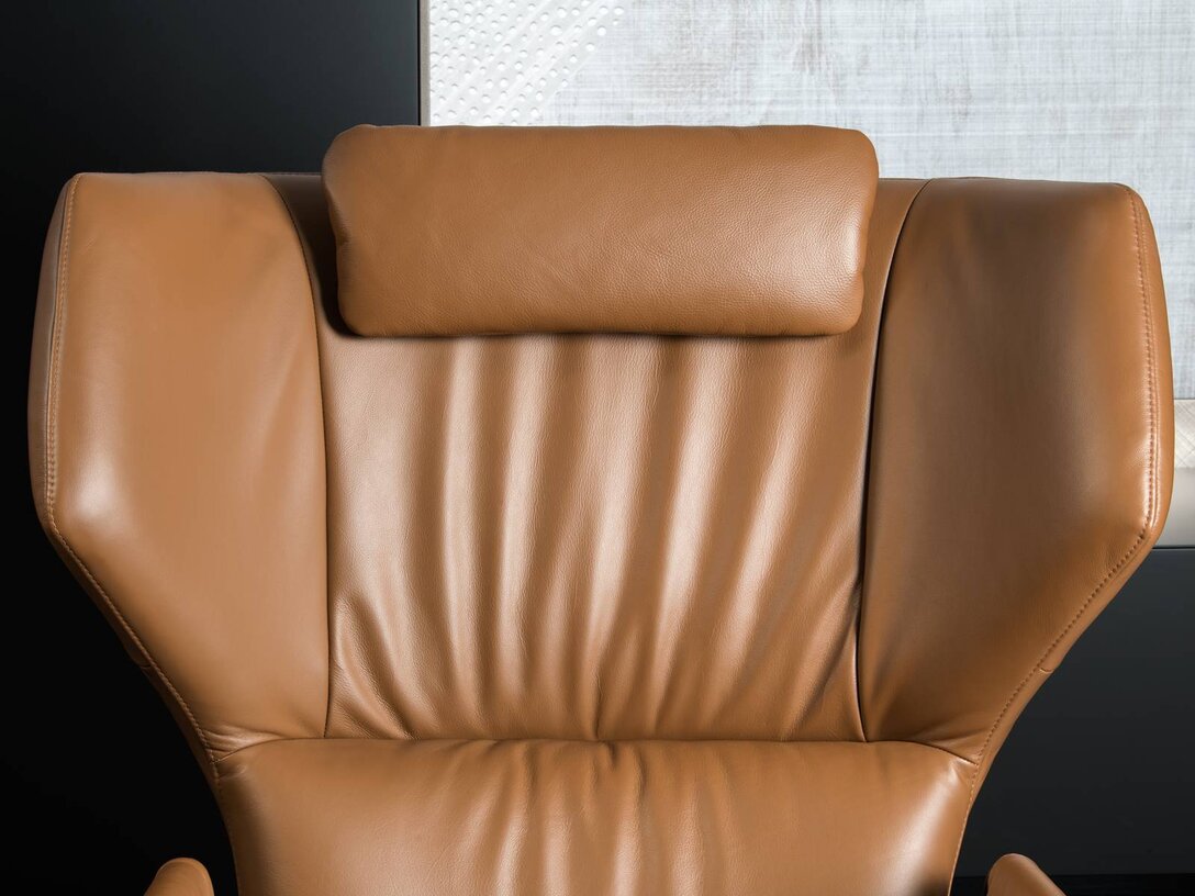 ARMCHAIR STACCATO W198