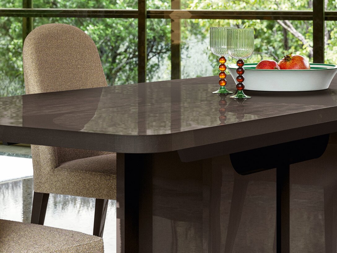 FOLDABLE RECTANGULAR TABLE TOP WITH ROUNDED CORNERS