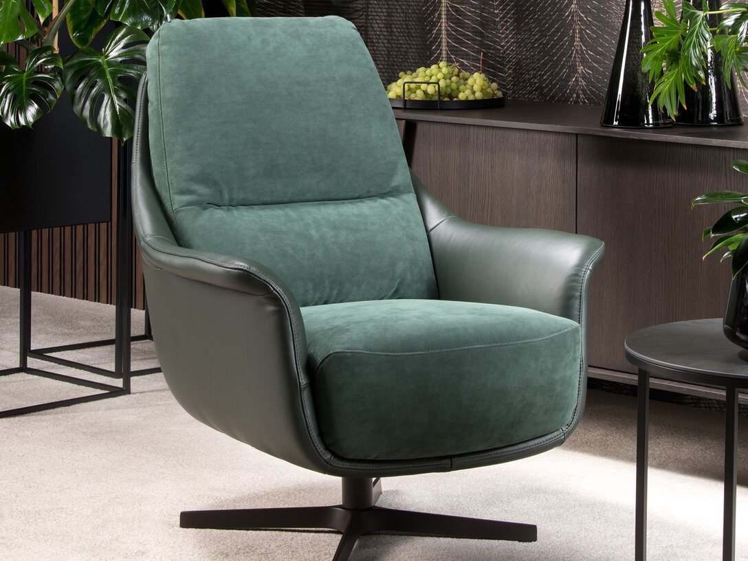 ARMCHAIR TANGO W170
