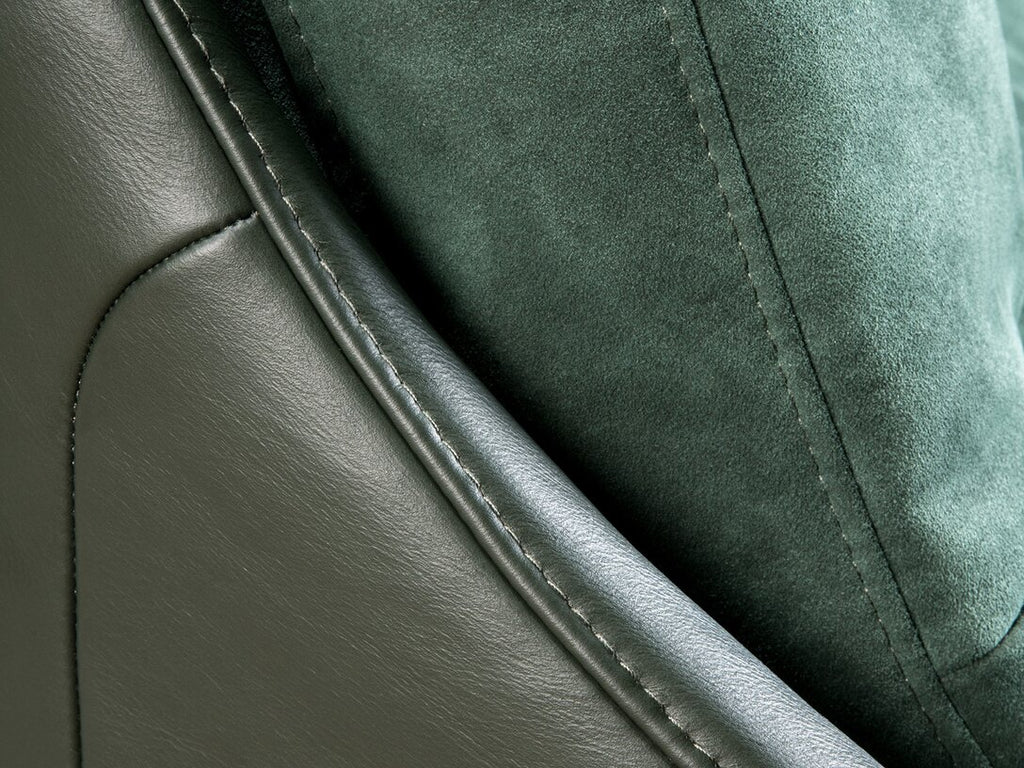 ARMCHAIR TANGO W170