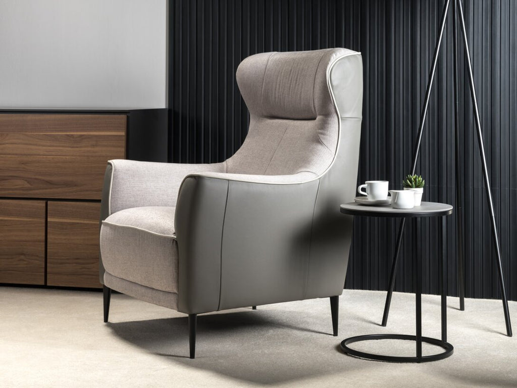ARMCHAIR VIOLINO W204